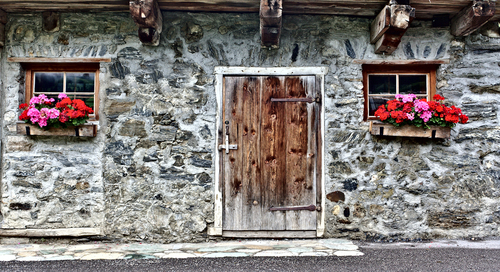 Stone Walls House