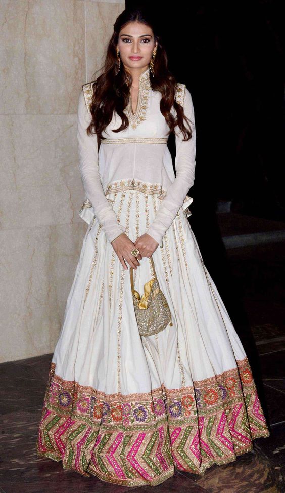 Athiya Shetty Long Sleeves White Lehenga Winter Wedding Outfit