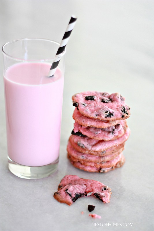 PINK-Oreo-Cheesecake-Cookies