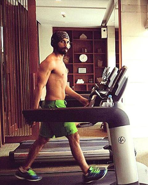 Shahid kapoor workout