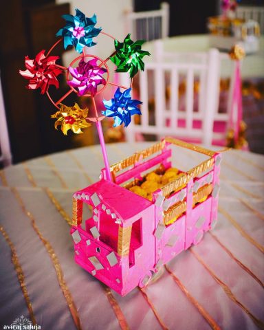 truck centrepiece ideas