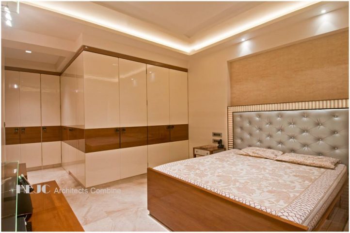 sleek wardrobe designs for small bedrooms