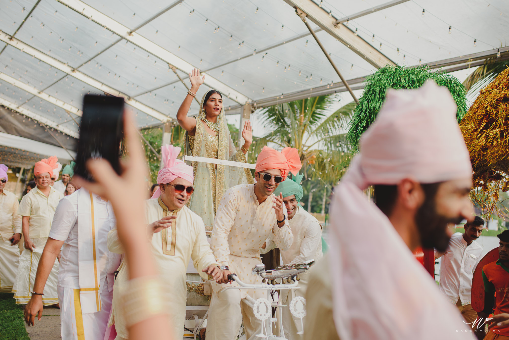 best bridal entrance on rickshaw being driven by brother - bridal baraat idea